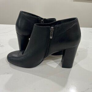 Via Spiga ankle boots 7.5